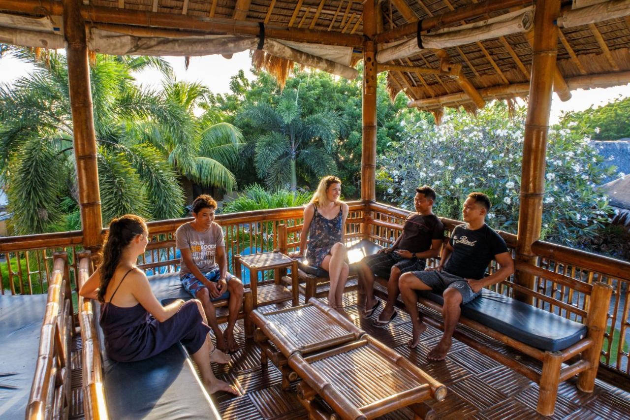 Liquid Dive Resort Дауин Екстериор снимка